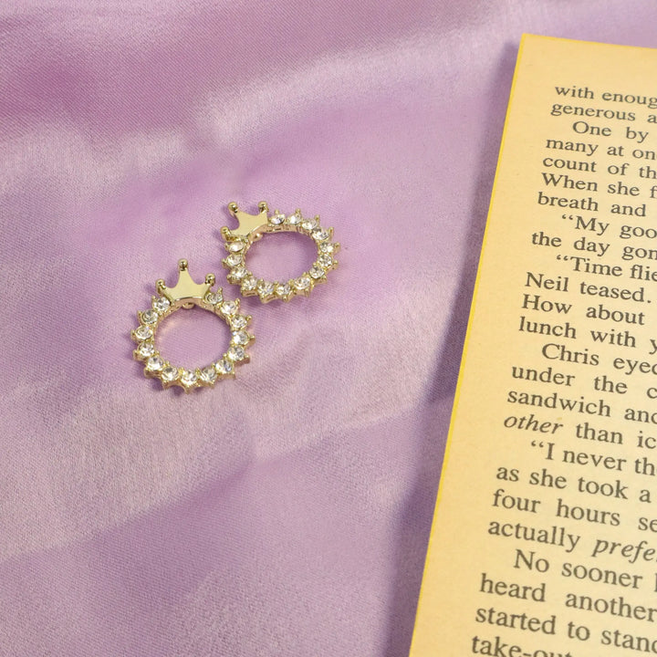 Queen Studs