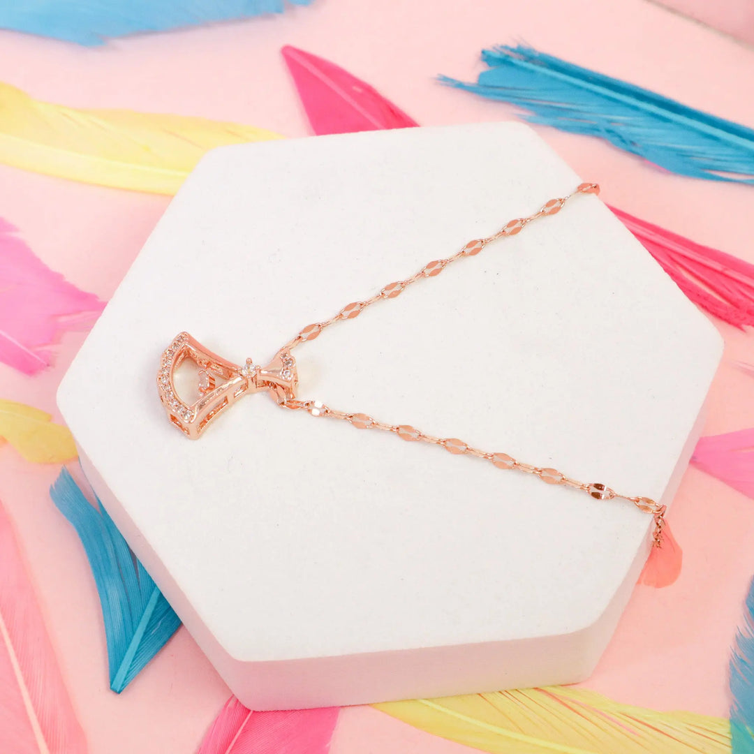 Raya Bell Rose Gold Necklace