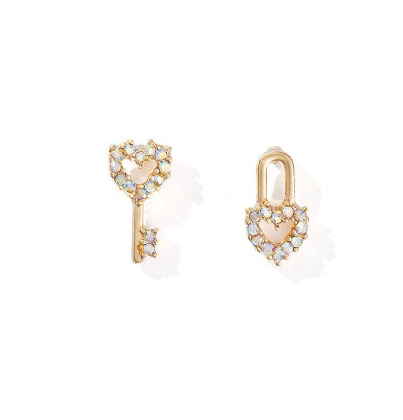 Gold Lock and Key Earrings | anatcollection