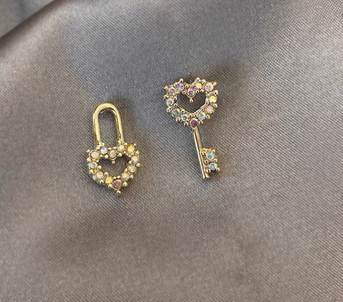 Lock & Key Design Mismatched Earrings | SHEIN IN