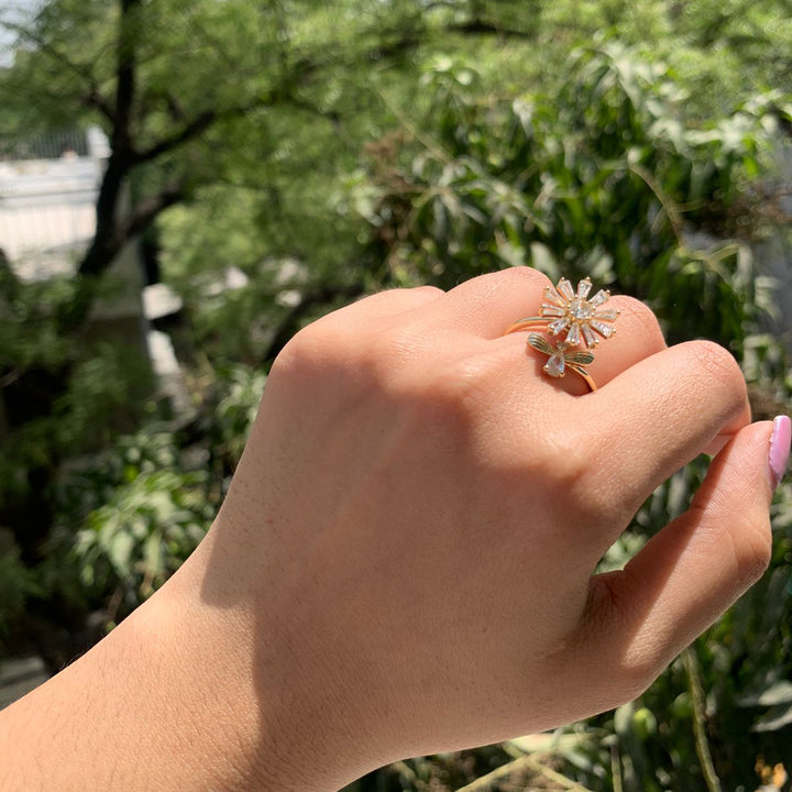 Rosa Gold Spinner Ring