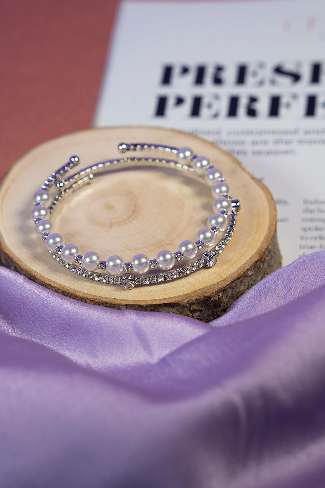 Set Of 2 Pearls And Zircon Bracelet
