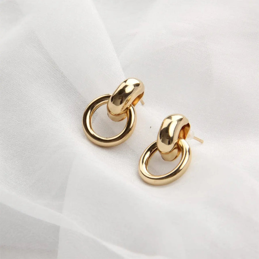 Non tarnish earring main image 0