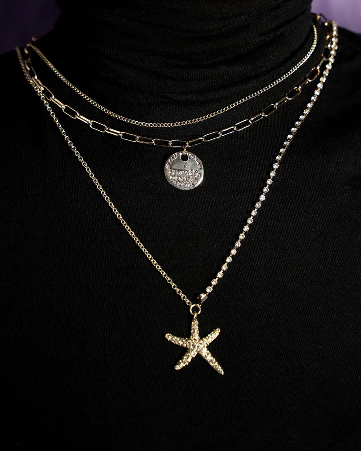 Triple layered jellyfish charm necklace