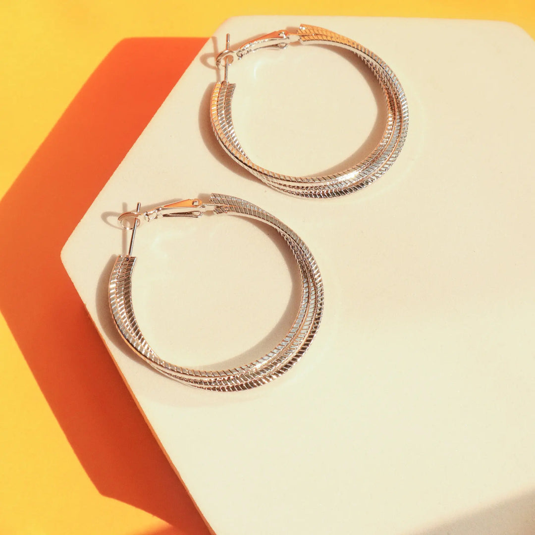 Twisted Shimmer silver Hoops