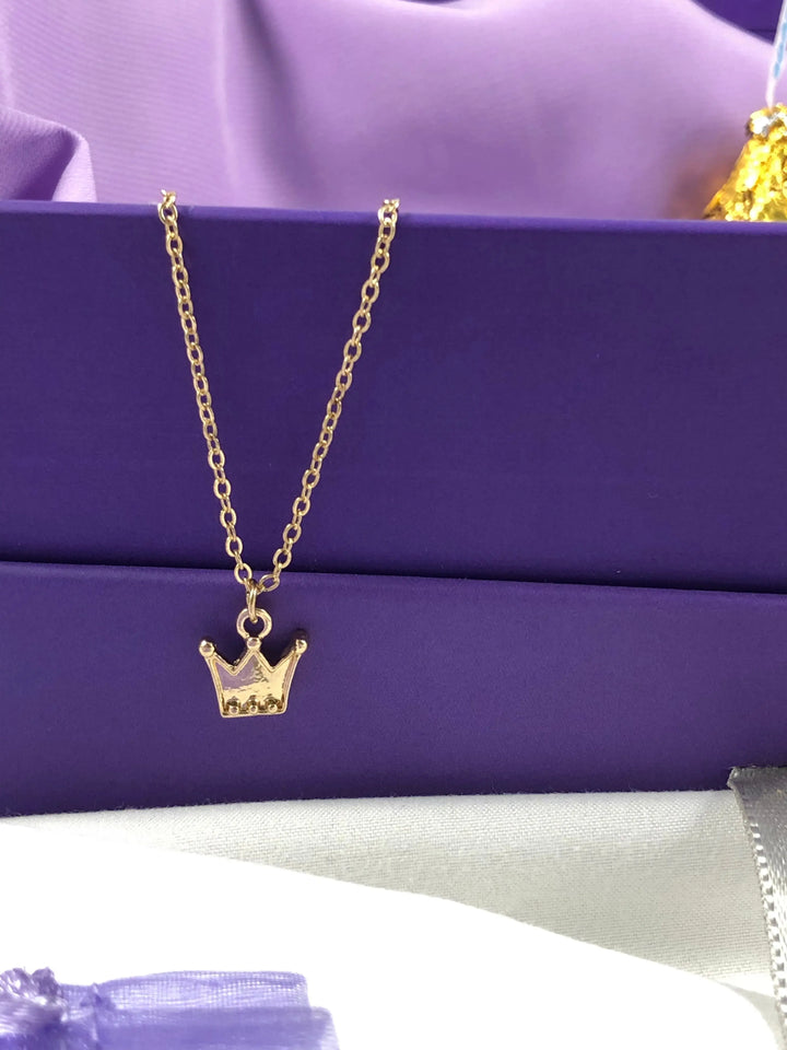 King's Crown Charm Necklace - Gold