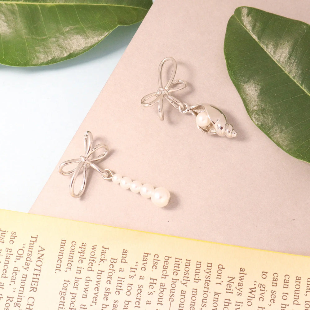 oyster Mis match Earrings